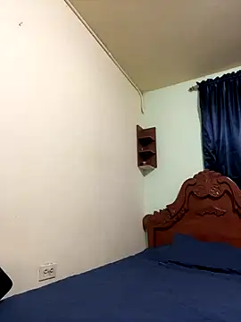 MaxDell online show from September 20, 2025, 1:43 am