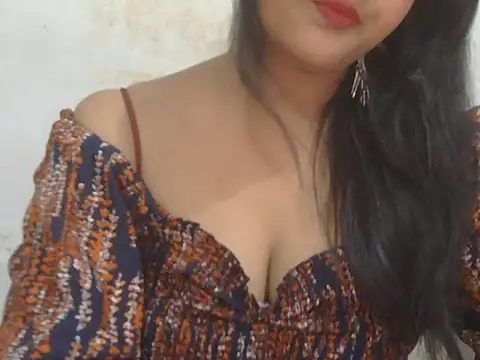 Snapshot of POOJA_199 chatting on May 24, 2026, 7:52 am POOJA 199 online show from May 24, 2026, 7:52 am
