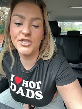 Charleigh xx online show from November 12, 2025, 12:42 pm