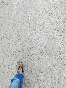 Snapshot of Saxyboy2002 chatting on November 25, 2025, 7:08 am Saxyboy2002 online show from November 25, 2025, 7:08 am