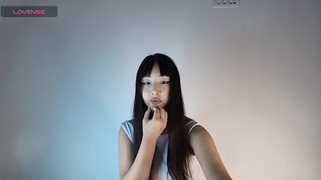 Ji yen online show from September 26, 2025, 4:52 am