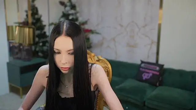 VivianSweet  online show from January 18, 2026, 11:46 am