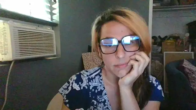 Snapshot of mayra_mayhem chatting on July 27, 2026, 1:51 pm mayra mayhem online show from July 27, 2026, 1:51 pm