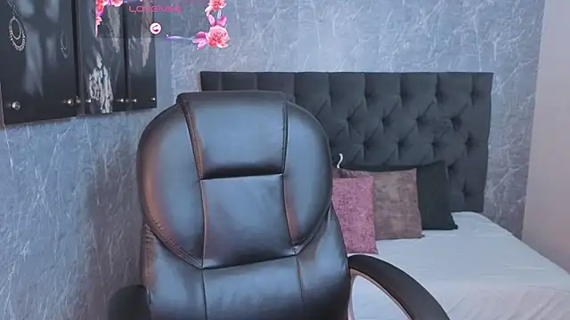 Snapshot of eileen__hills chatting on October 3, 2025, 7:04 pm eileen hills online show from October 3, 2025, 7:04 pm