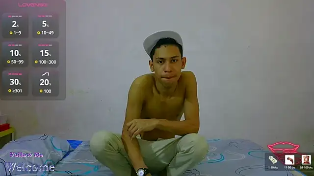 dylan apol0 online show from April 12, 2026, 12:14 am