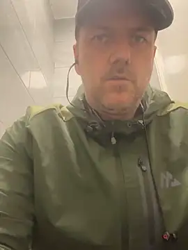 Eddiejeff online show from April 17, 2026, 12:19 pm