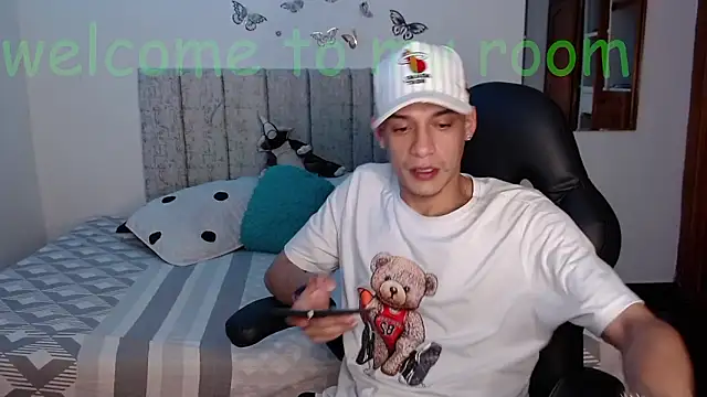 Ethanho0t online show from January 9, 2026, 6:20 am