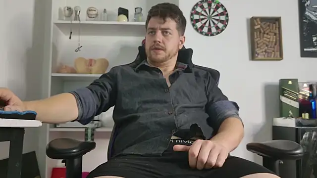 aaron nvk online show from February 21, 2026, 11:18 pm