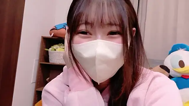 MOEMOE-Q online show from October 14, 2025, 3:34 pm