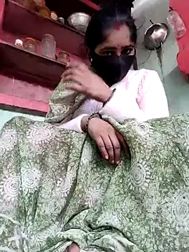 Snapshot of Falguni_Desai chatting on November 30, 2025, 2:23 am Falguni Desai online show from November 30, 2025, 2:23 am