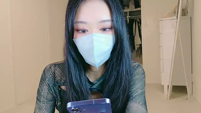 ramuchan desu online show from October 26, 2025, 1:28 am