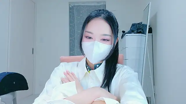 ramuchan desu online show from April 12, 2026, 12:14 am