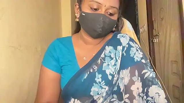 Pavani-Sexy online show from March 22, 2026, 4:30 pm