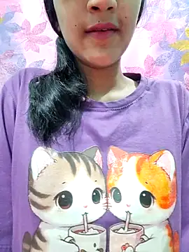 MariaEva69 online show from October 16, 2025, 8:28 pm