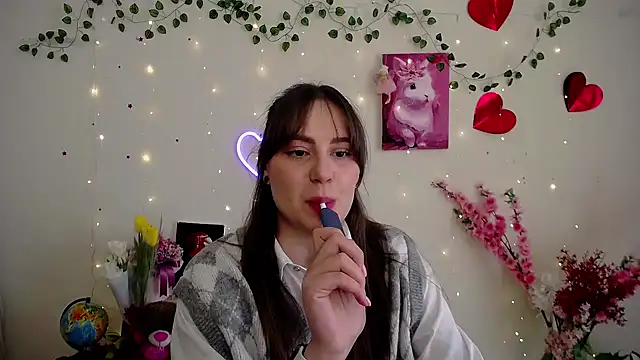 Amanda Bright  online show from March 10, 2026, 7:34 am