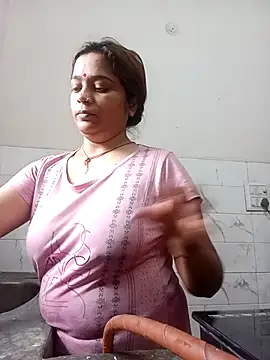 Trisha 71 online show from March 9, 2026, 4:05 am