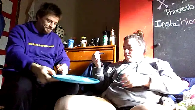 Snapshot of princessbr_013 chatting on March 24, 2026, 1:44 pm princessbr 013 online show from March 24, 2026, 1:44 pm
