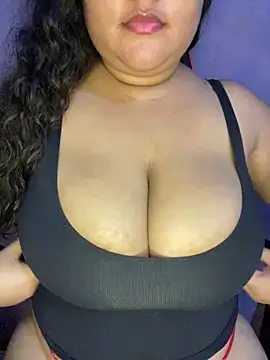 qxmila1 online show from September 19, 2025, 10:14 pm