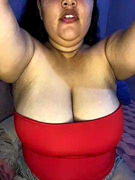 qxmila1 online show from November 26, 2025, 4:51 pm