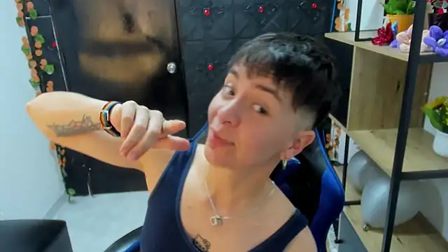  Hannah Hot online show from April 5, 2026, 2:29 am