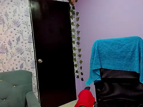  Hannah Hot online show from September 9, 2025, 2:43 am