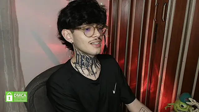 Snapshot of Mihail_leroy chatting on January 9, 2026, 3:35 am Mihail leroy online show from January 9, 2026, 3:35 am