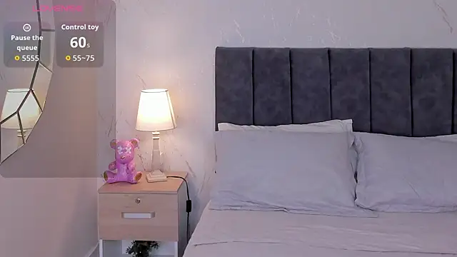 antonellacooper   online show from February 20, 2026, 1:57 pm