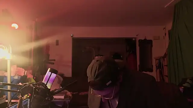 Snapshot of MasterDaddyCool chatting on February 25, 2026, 8:14 am MasterDaddyCool online show from February 25, 2026, 8:14 am