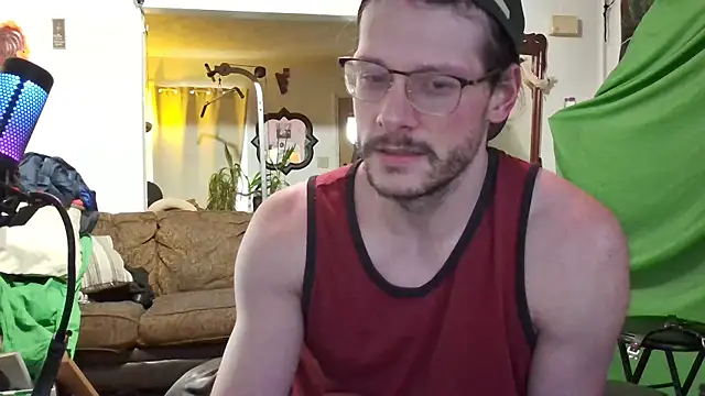 Snapshot of MasterDaddyCool chatting on October 31, 2025, 6:48 pm MasterDaddyCool online show from October 31, 2025, 6:48 pm