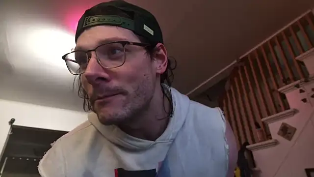 MasterDaddyCool online show from December 5, 2025, 12:59 pm