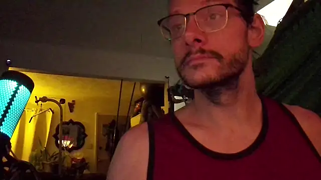 Snapshot of MasterDaddyCool chatting on November 2, 2025, 10:09 am MasterDaddyCool online show from November 2, 2025, 10:09 am