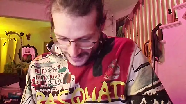 Snapshot of MasterDaddyCool chatting on November 12, 2025, 10:08 am MasterDaddyCool online show from November 12, 2025, 10:08 am