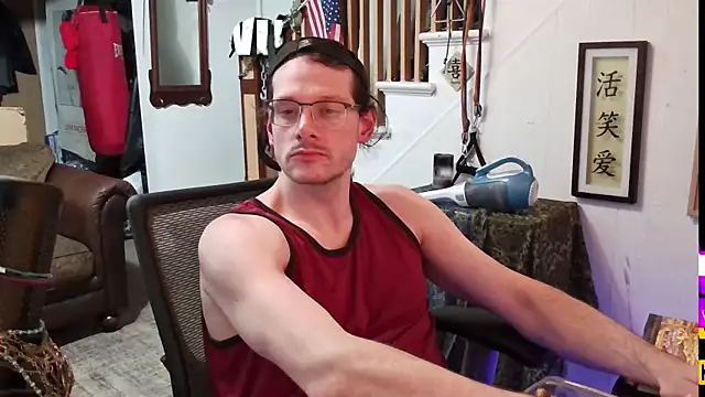 Snapshot of MasterDaddyCool chatting on October 7, 2025, 10:16 am MasterDaddyCool online show from October 7, 2025, 10:16 am