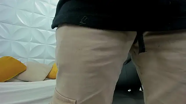 Snapshot of Ricky_Owens1 chatting on November 26, 2025, 8:42 pm Ricky Owens1 online show from November 26, 2025, 8:42 pm