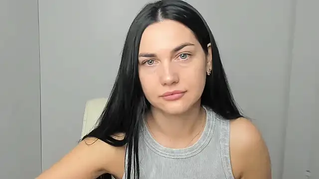 Snapshot of Lune_Moon chatting on September 16, 2025, 5:41 am Lune Moon online show from September 16, 2025, 5:41 am