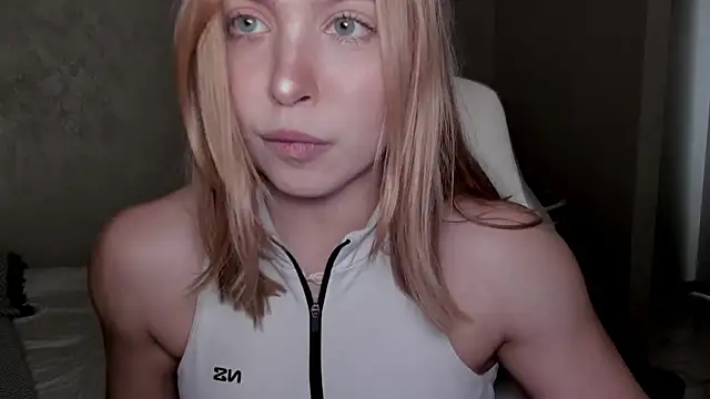 VanillaLivitski online show from September 19, 2025, 11:03 am