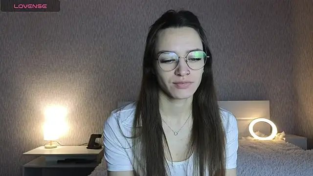 Snapshot of Nastiixx chatting on December 22, 2025, 6:35 am Nastiixx online show from December 22, 2025, 6:35 am