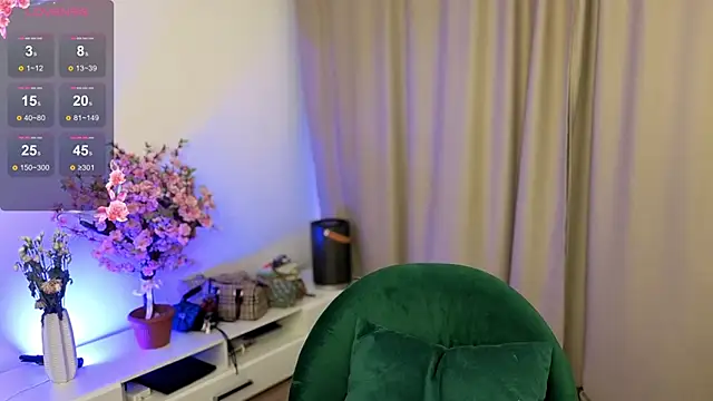 holylisssa online show from November 15, 2025, 3:38 pm