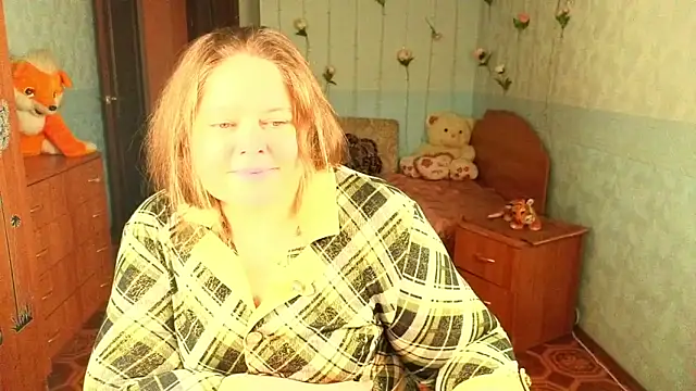 Audrey Aura online show from November 30, 2025, 5:41 am