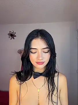 mandy222  online show from February 6, 2026, 6:09 am