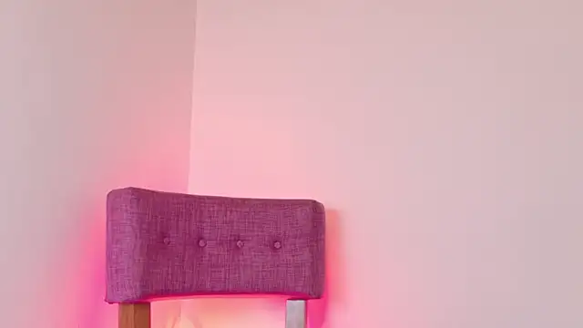 KITY HILL online show from November 15, 2025, 4:05 am