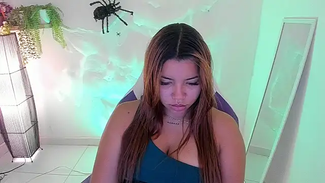 Snapshot of scarlett_enjoy1 chatting on October 9, 2025, 1:55 pm scarlett enjoy1 online show from October 9, 2025, 1:55 pm