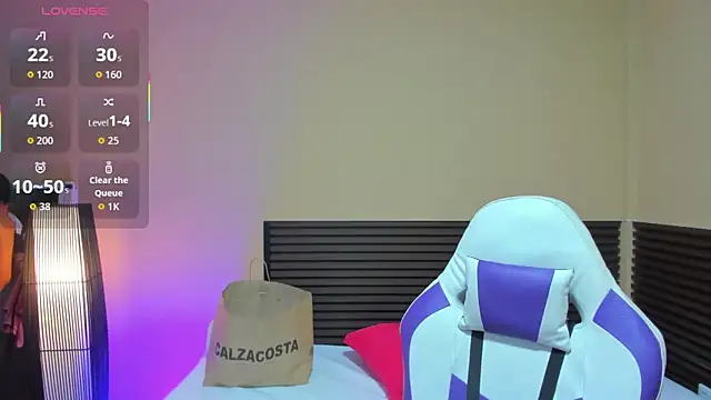 Snapshot of scarlett_enjoy1 chatting on December 16, 2025, 12:53 pm scarlett enjoy1 online show from December 16, 2025, 12:53 pm