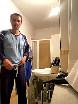 sasatimido online show from October 13, 2025, 4:14 am