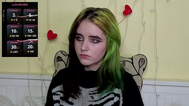 PortiaHedge online show from October 20, 2025, 7:25 pm