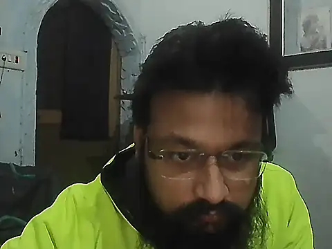 Dollseye online show from November 11, 2025, 6:47 pm