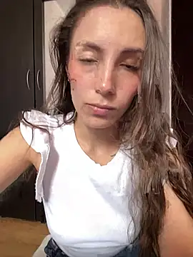 Snapshot of paula_miler1 chatting on June 9, 2026, 4:52 pm paula miler1 online show from June 9, 2026, 4:52 pm