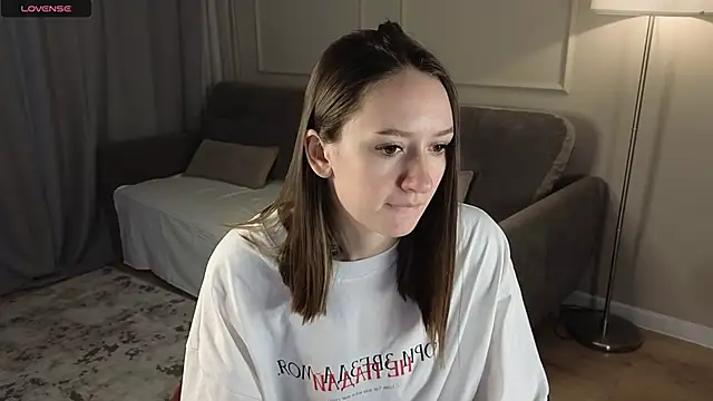 cutienaughtygirl online show from November 22, 2025, 8:35 am