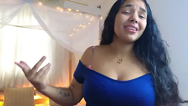 loreaniss online show from September 17, 2025, 8:00 pm