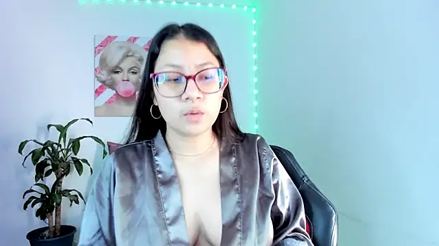 rouse red online show from October 22, 2025, 7:35 pm